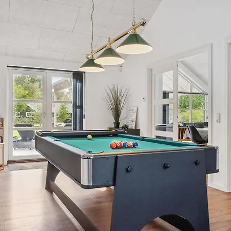 Five-bedroom In * Grenå