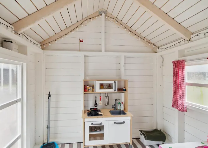 Five-bedroom In Prázdninový dům