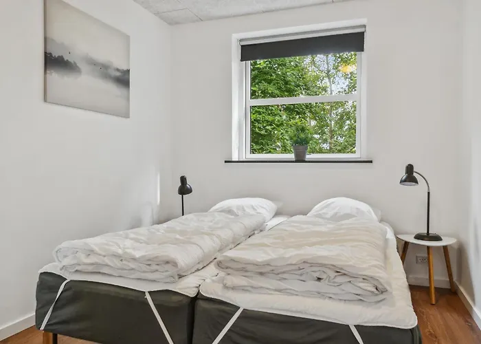 Prázdninový dům Five-bedroom In Grenå