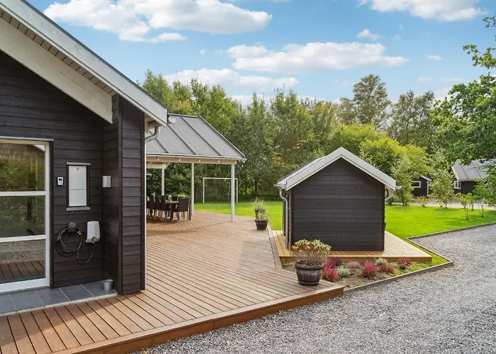 Five-bedroom In Grenå